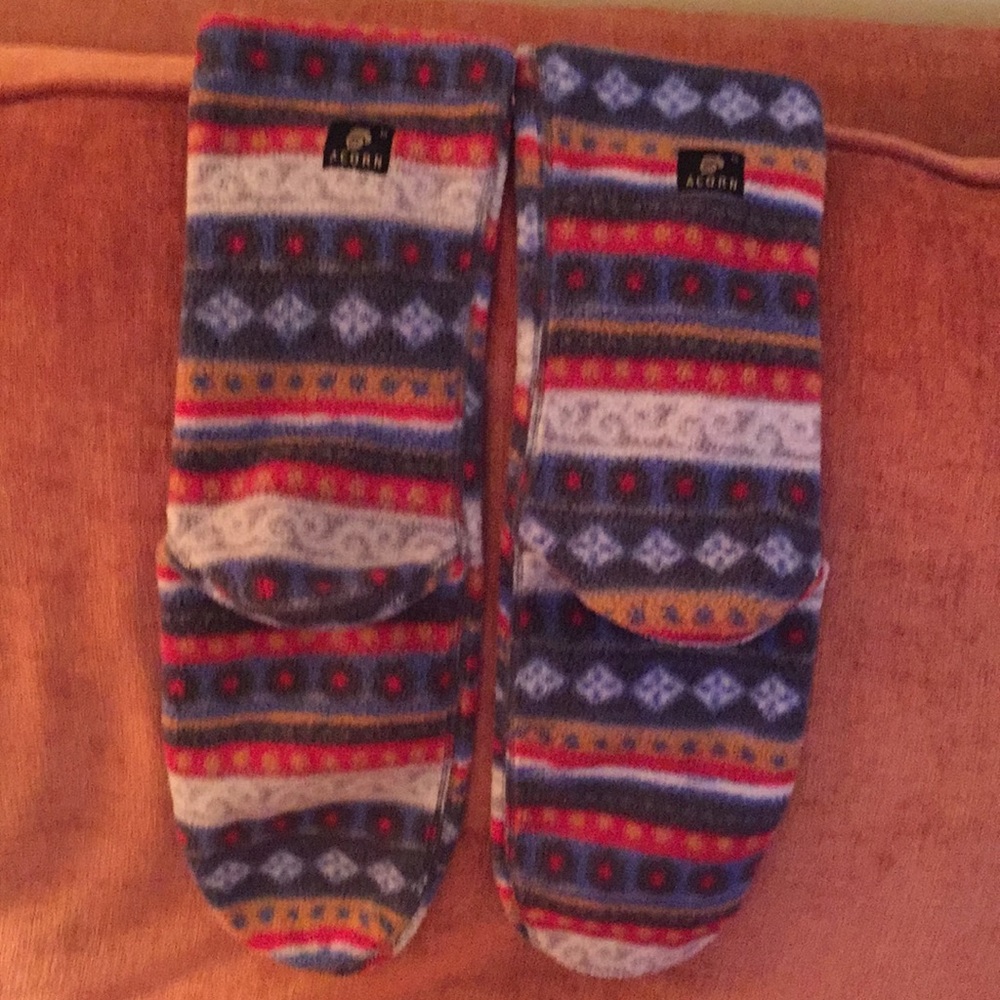 Acorn fleece slipper socks
